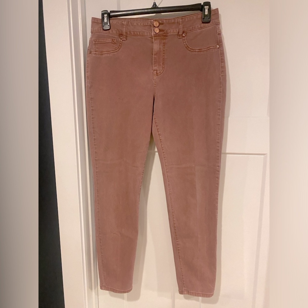 Maurice’s High Rise Colored Jeans size L